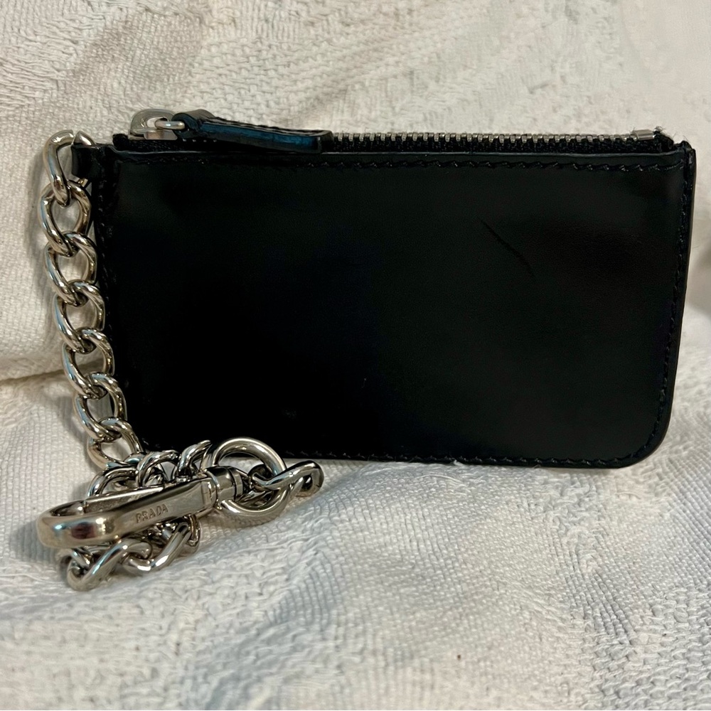 Prada Genuine Smooth Leather Heavy Silver Chain Card Holder Wallet Pouch Clip